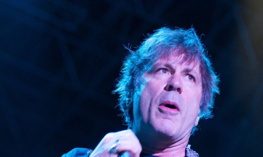 Bruce Dickinson