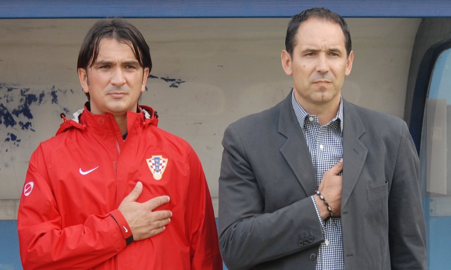 Izbornik Dražen Ladić i pomoćnik Zlatko Dalić na klupi U21 Hrvatske 2010. godine