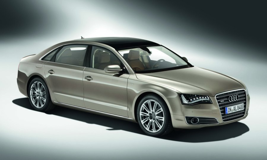 2011-Audi-A8-L-W12-45