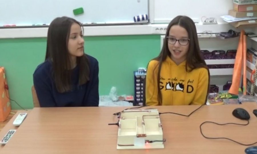 Autorice Pametne rasvjete u kući