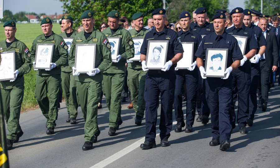 Mimohod u Borovu