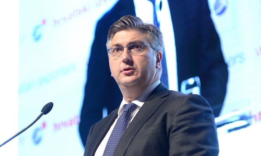 Na summit EU- zapadni Balkan otputovao je hrvatski premijer Andrej Plenković