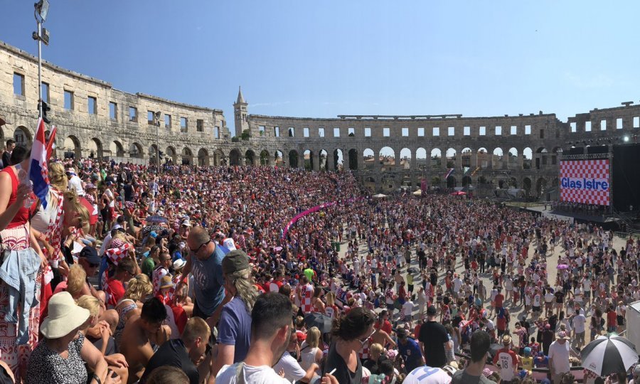 Atmosfera u pulskoj Areni