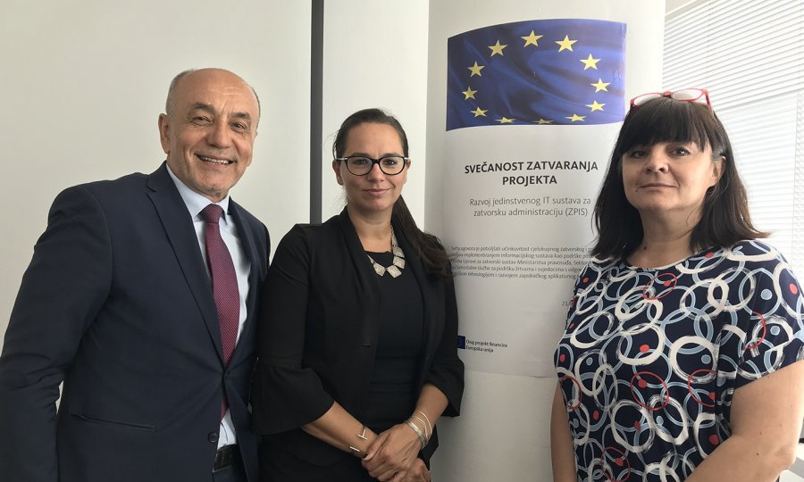 Juro Martinović, Jana Špero i Marija Ostojić