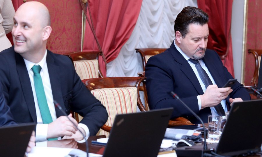 Tomislav Tolušić i Lovro Kuščević imaju različite stavove o zakonu koji su novinari već prozvali 'lex Marić'