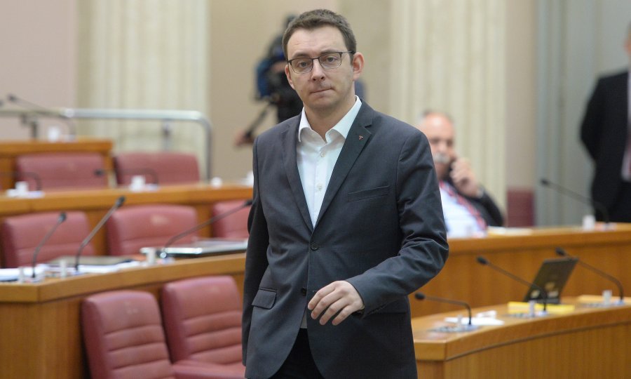 Osnovan Klub nezavisnih zastupnika na čelu s Glavaševićem