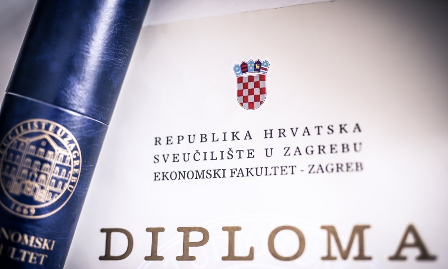 Diploma - ilustracija