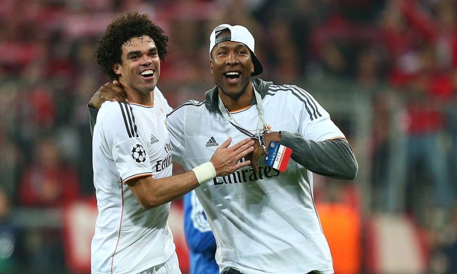 Nogometaš Pepe i košarkaš Marcus Slaughter iz dana kada su bili članovi kraljevskog Real Madrida