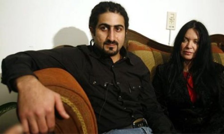 Omar bin Laden sa (ne)zakonitom