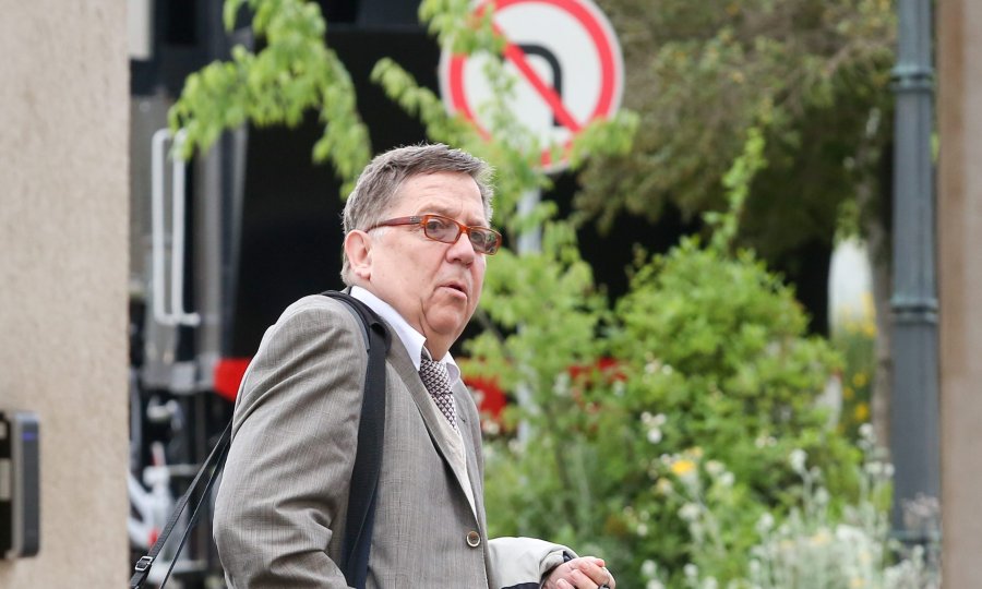 Edi Kučan, direktor 3. maja