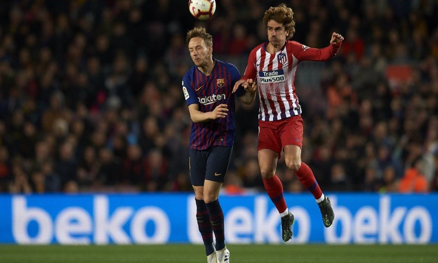 Ivan Rakitić (lijevo) vs Antoine Griezmann