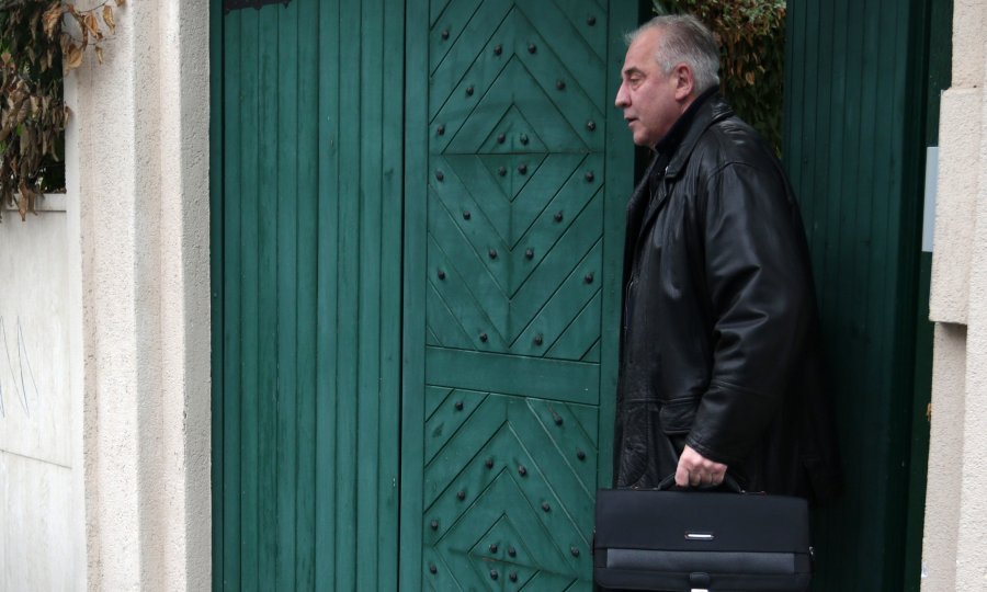 Ivi Sanaderu Vrhovni je sud povećao kaznu na šest godina zatvora, a mora platiti državi gotovo 17,5 milijuna kuna