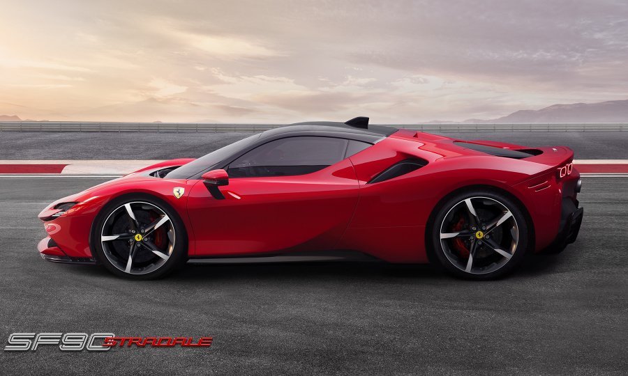 SF 90 Stradale je prvi hibridni automobil Ferrarija u serijskoj proizvodnji