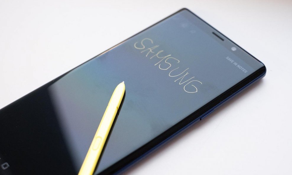 Prethodni i trenutno aktualni model Galaxy Note 9