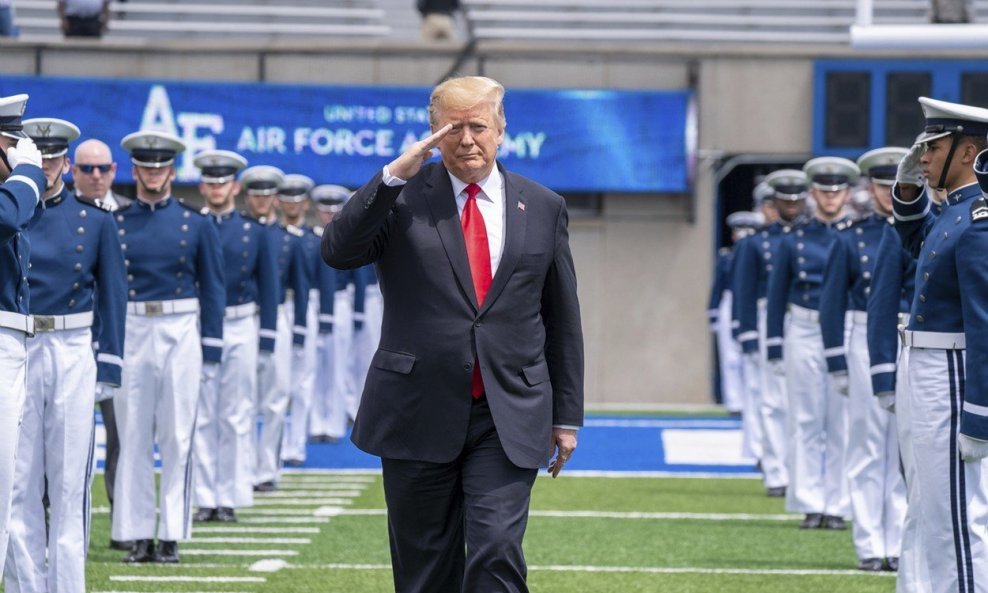 Predsjednik i vrhovni zapovjednik Oružanih snaga SAD-a Donald Trump