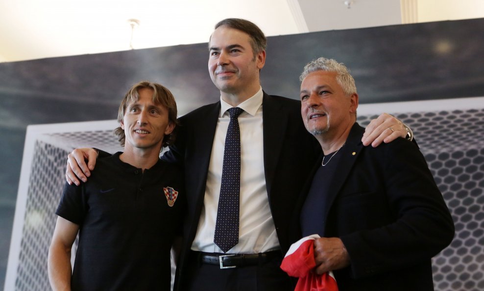 Luka Modrić, Dinko Lucić i Roberto Baggio