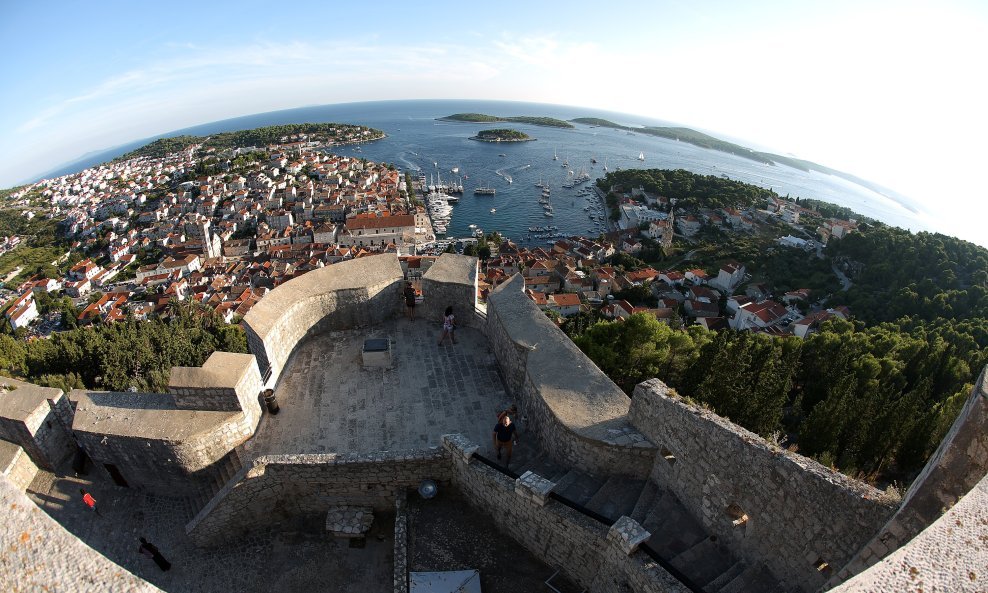 Hvar