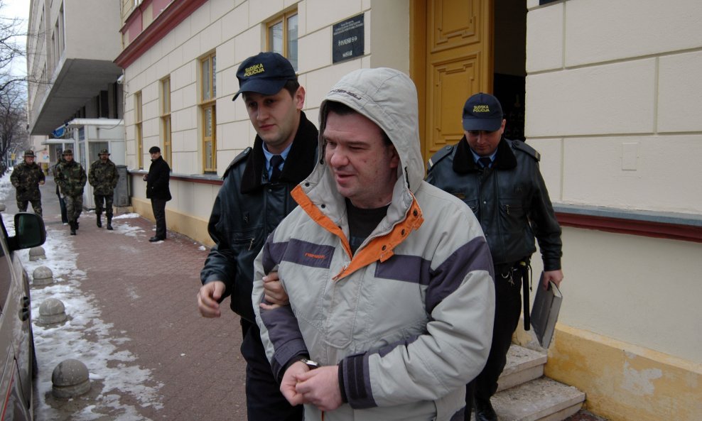 Mladen Džidić na sudu u Mostaru 2010. tijekom suđenja za ubojstvo Branislava Obradovića