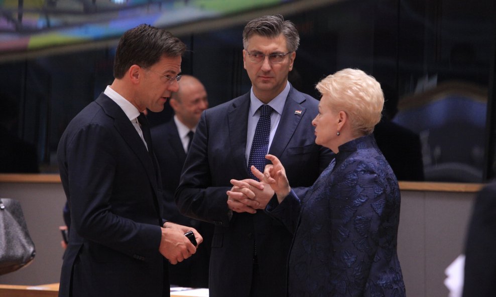 Andrej Plenković s poljskim premijerom Mateuszom Morawieckim i predsjednicom Litve Daliom Grybauskaite