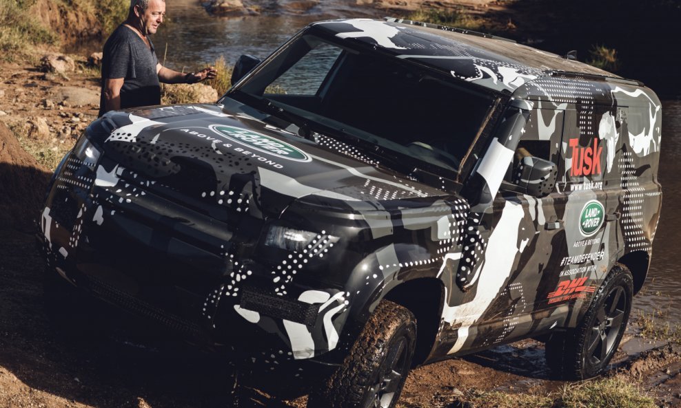 Sve su jasniji obrisi novog Land Rover Defendera