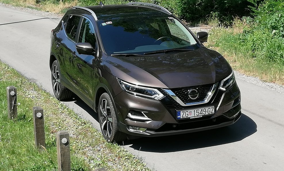 Qashqai 1.3 DIG-T 160 DCT Tekna na testu