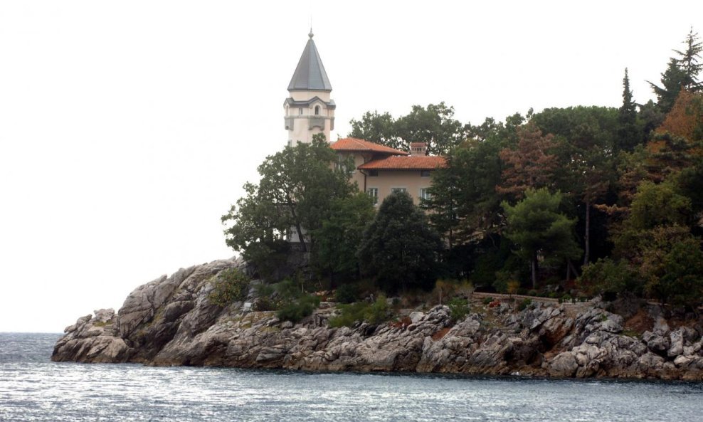Todorićeva vila u Medveji kod Lovrana