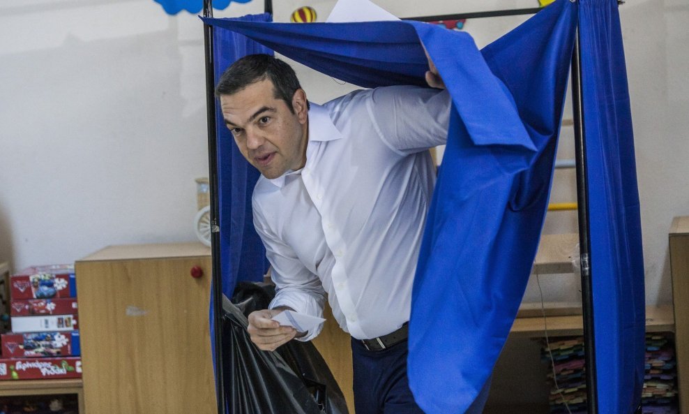 Alekis Cipras napustit će premijersku fotelju u Grčkoj