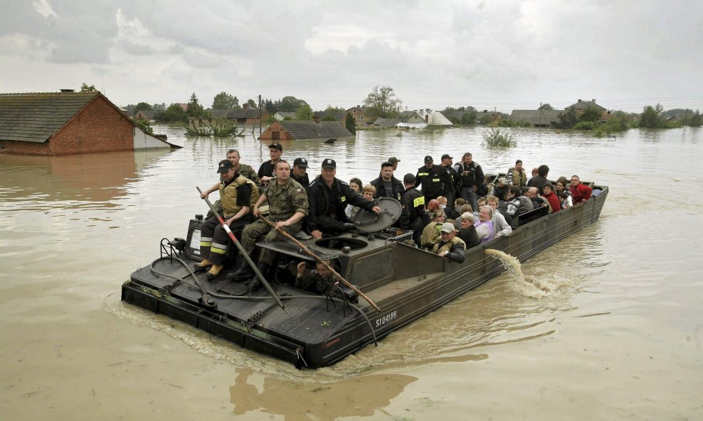 Evakuacija u Poljskoj poplave