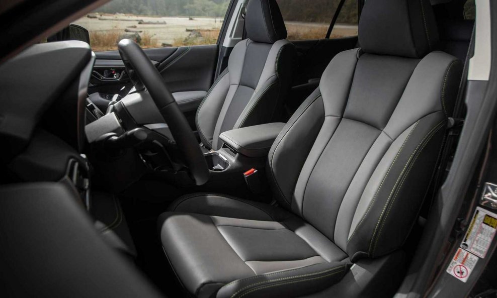Subaru Outback (2020.) - verzija Onyx Edition XT sa StarTex vodootpornim materijalom sjedala