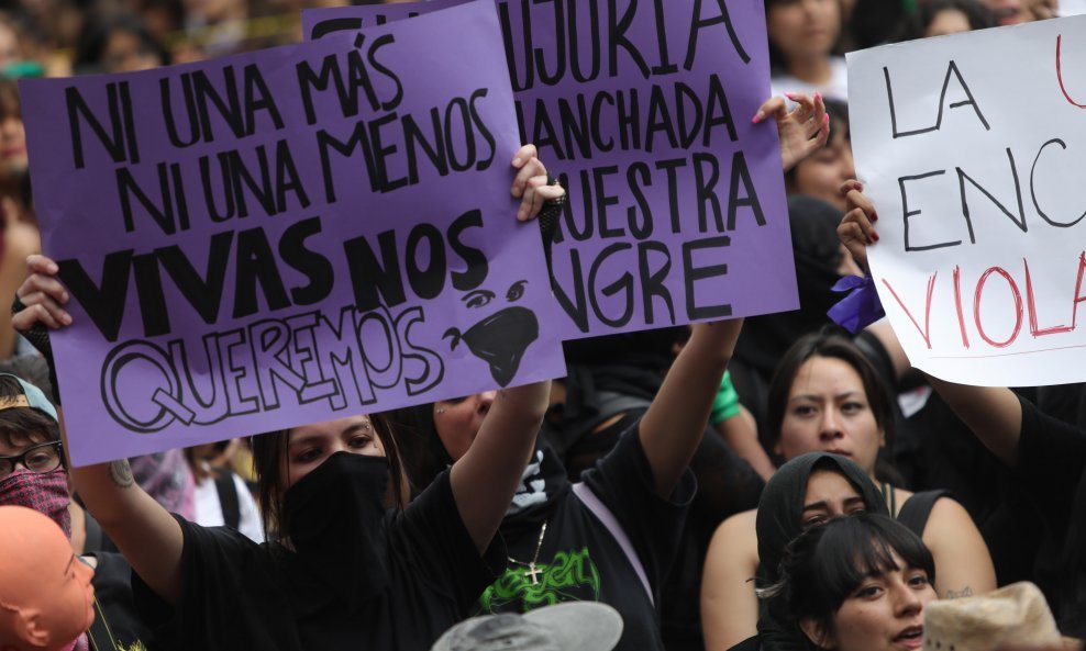 Žene su prosvjedovale protiv nasilja kojem su izložene