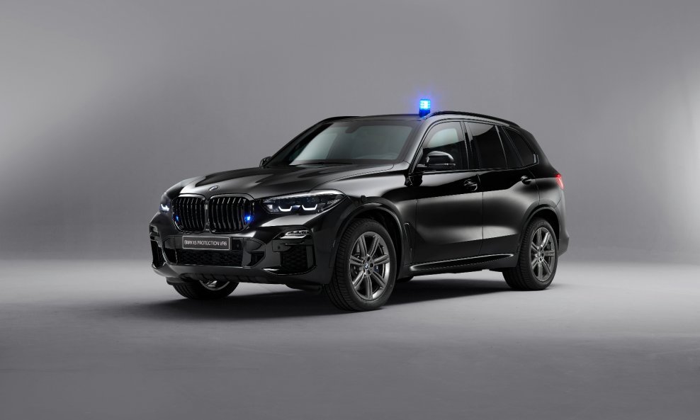 X5 Protection VR6 je oklopljeno vozilo koje je bazirano na serijskom modelu X5