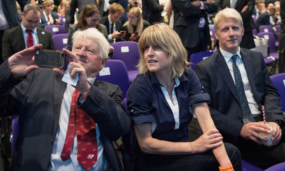 Stanley Johnson, Rachel Johnson i Jo Johnson