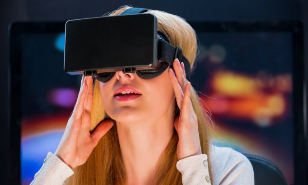 djevojka žena konzola virtualna stvarnost