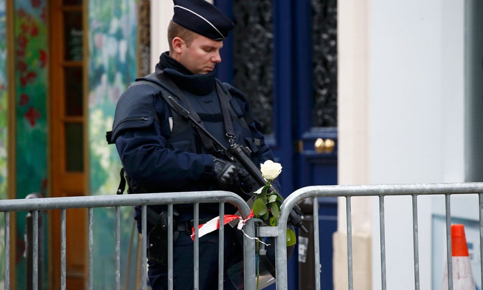 Jutro nakon terorističkog napada u Parizu 06