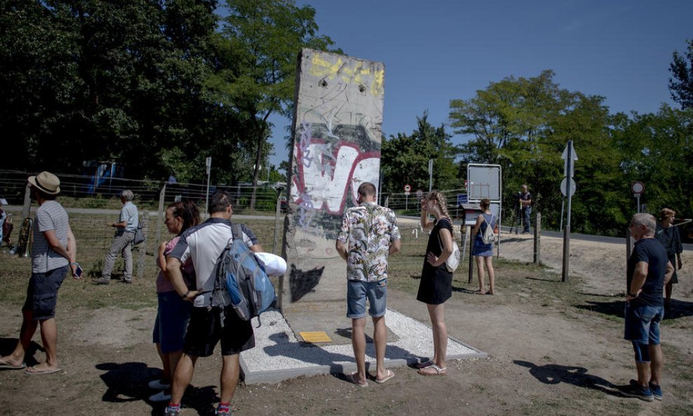 Ostaci Berlinskog zida