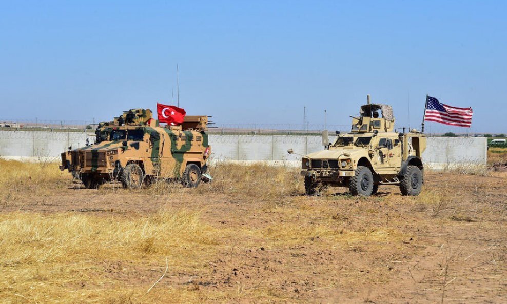 Turske i američke snage u Siriji