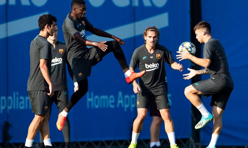 Carles Alena, Ousmanne Dembele, Antoine Griezmann i Carles Perez