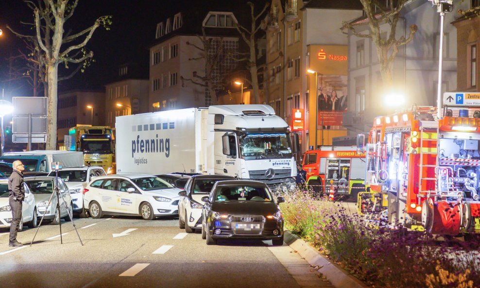 Prometna nesreća ili teroristički napad u Limburgu