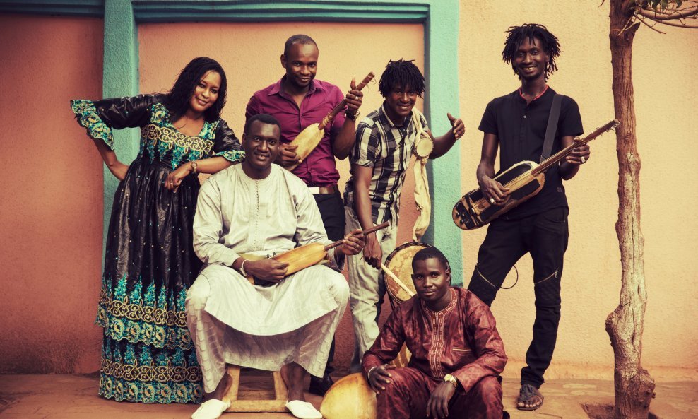 Bassekou Kouyate & Ngoni Ba