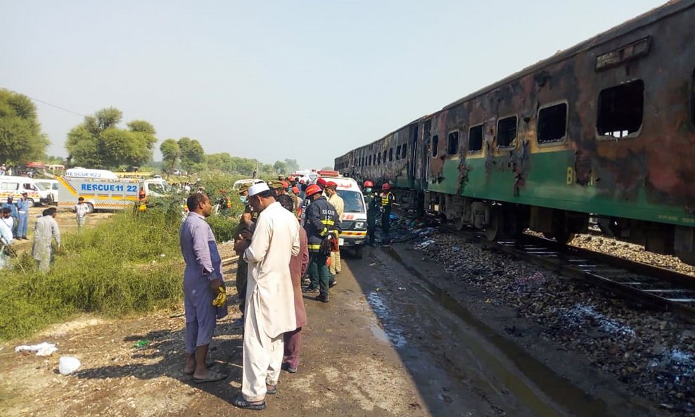 Pakistanska željeznička mreža koja datira iz kolonijalnog doba u jako je lošem stanju zadnjih desetljeća.