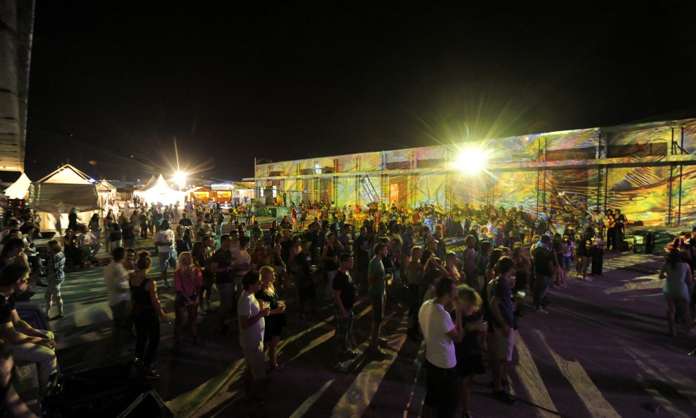 terraneo2CROPIXNiksaStipanicev