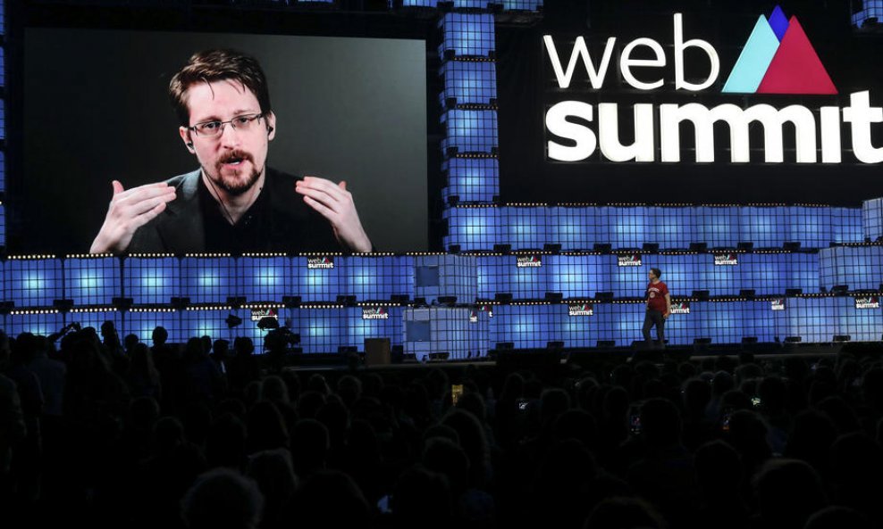 'Stvoren je sustav u kojem je stanovništvo ranjivo u korist privilegiranih', tvrdi Snowden