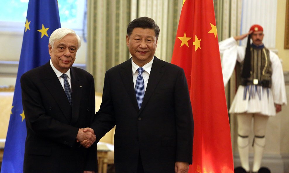 Kineski predsjednik Xi Jinping i grčki predsjednik Prokopis Pavlopoulos