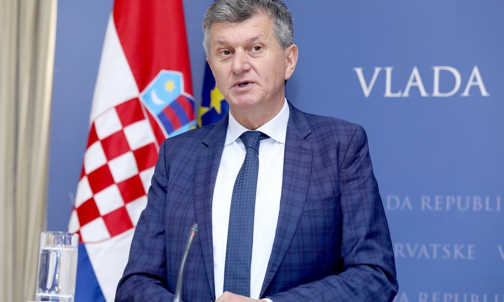 Ministar zdravstva Milan Kujundžić