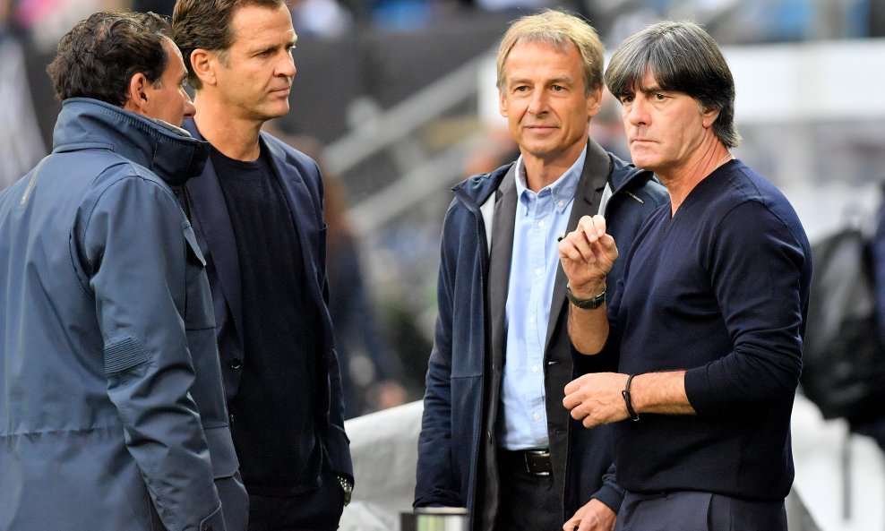 Juergen Klinsmann (drugi s desna), Oliver Bierhoff i Joachim Loew