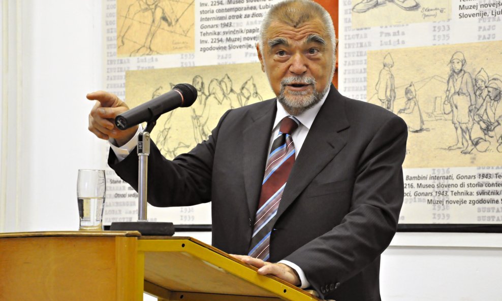 Stjepan Mesić