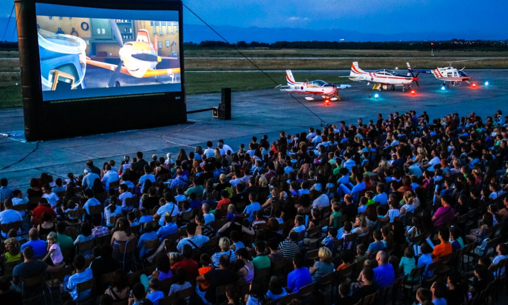 Premijera animiranog filma 'Avioni 2: Nebeski vatrogasci'