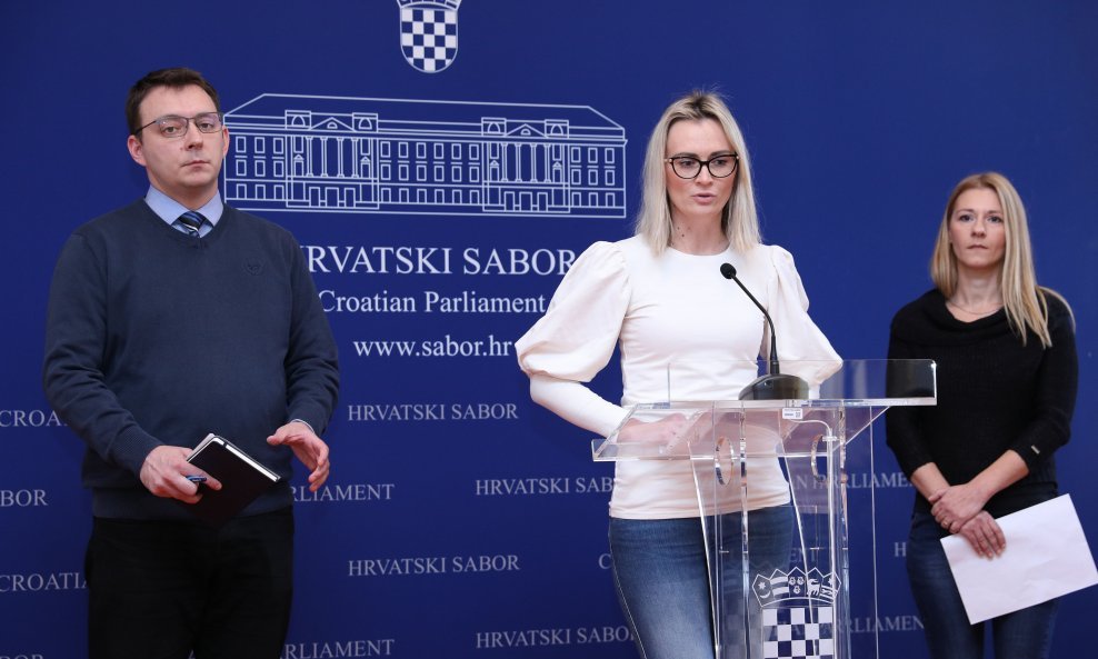 Bojan Glavašević, Suzana Rešetar i Sabina Lončar