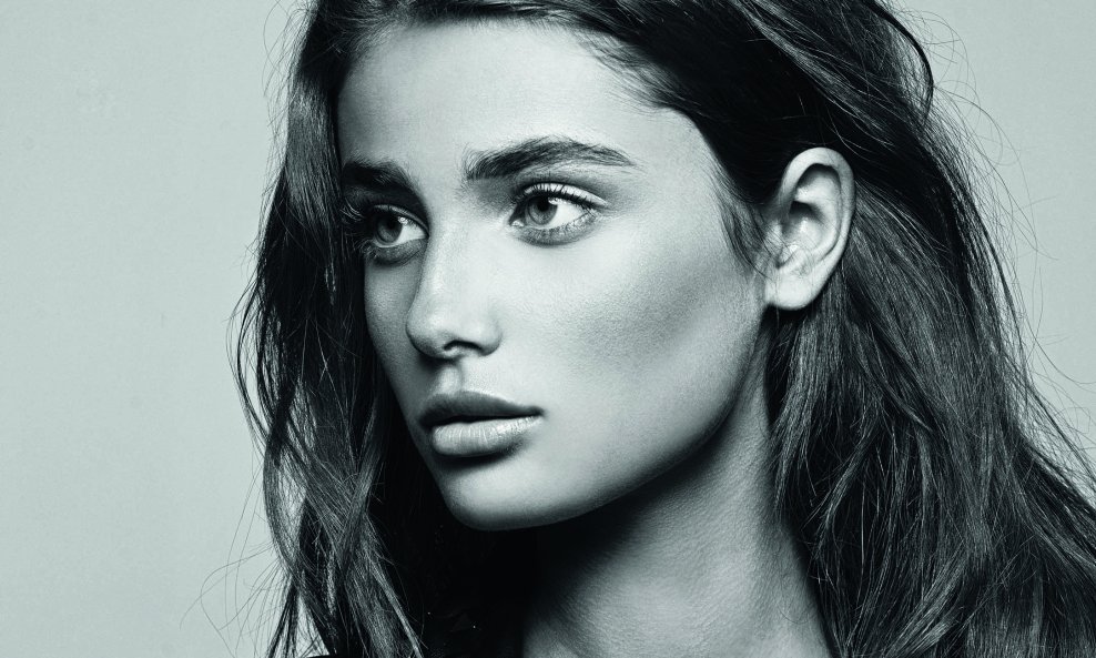 Taylor Hill 2 - Lancôme LD