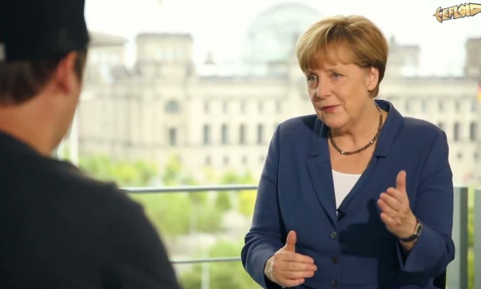 Le Floid Angela Merkel